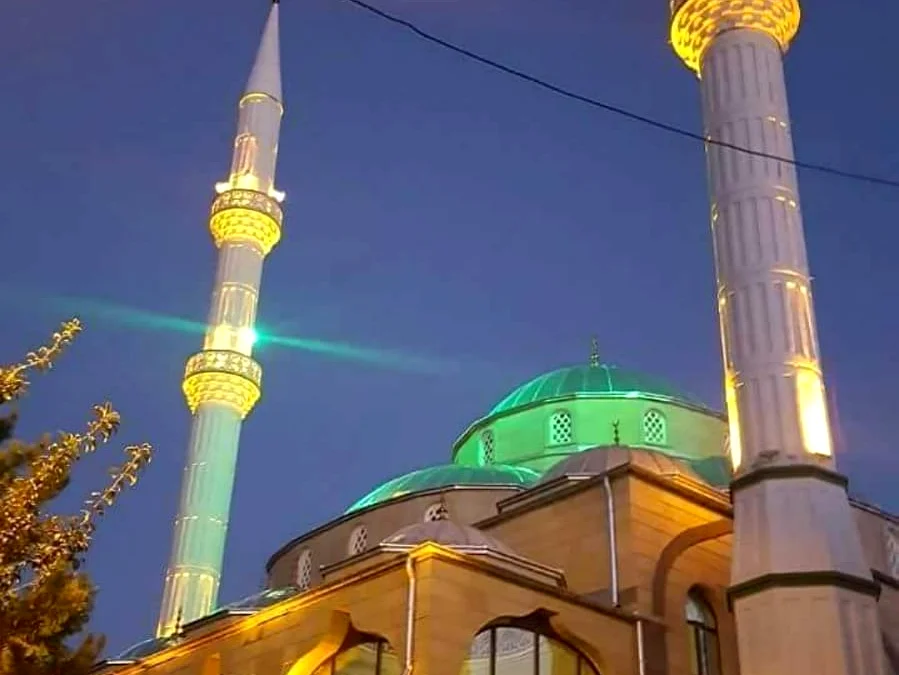 Kayseri Sarız Merkez Cami